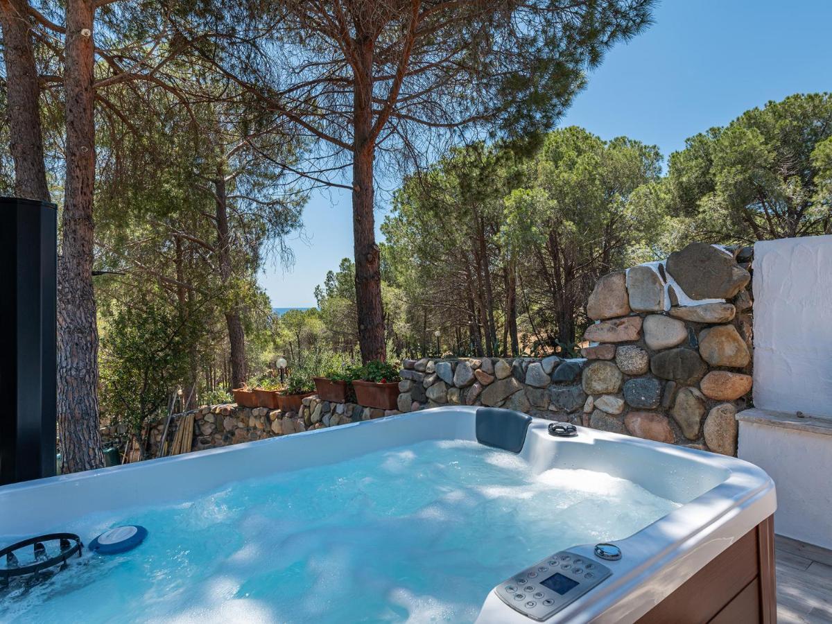 Sardinia Spa Apartment Geremèas Exteriér fotografie