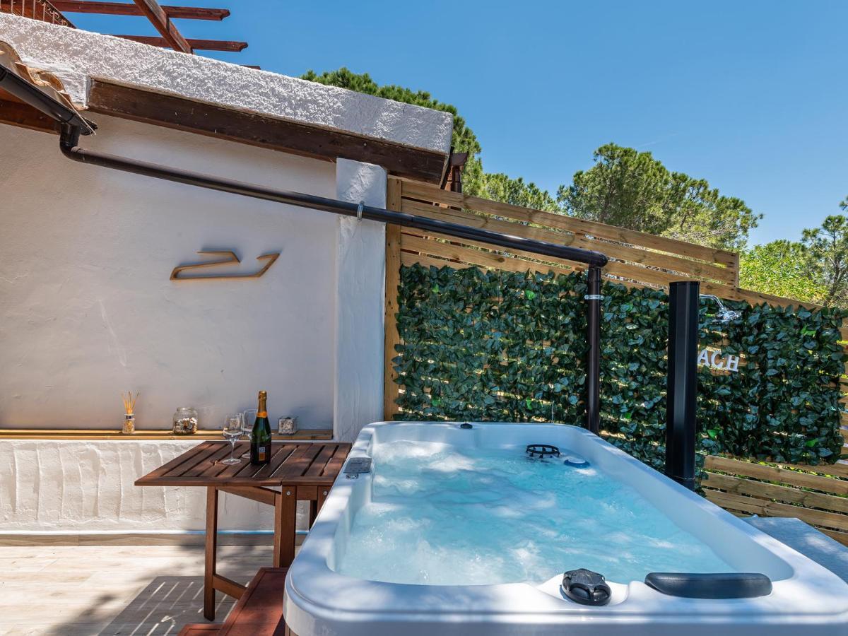 Sardinia Spa Apartment Geremèas Exteriér fotografie